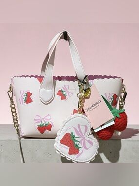 Juicy Couture Strawberry Mini Tote powder Blush